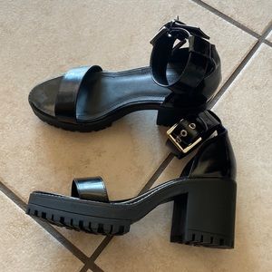 Black chunky heels